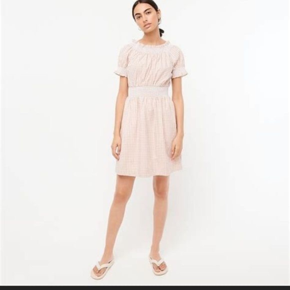 NWT  J. Crew Smocked puff-sleeve cotton poplin dress in gingham SZ M